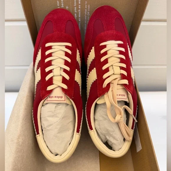 Dolce Vita Limit Sneakers - Crimson - Picture 3 of 9